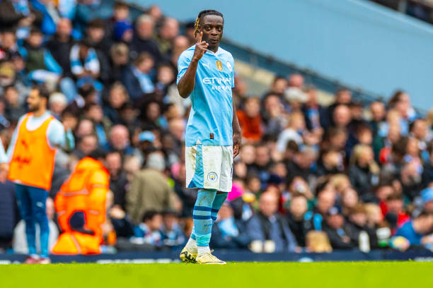 年来更多依 年来更多依