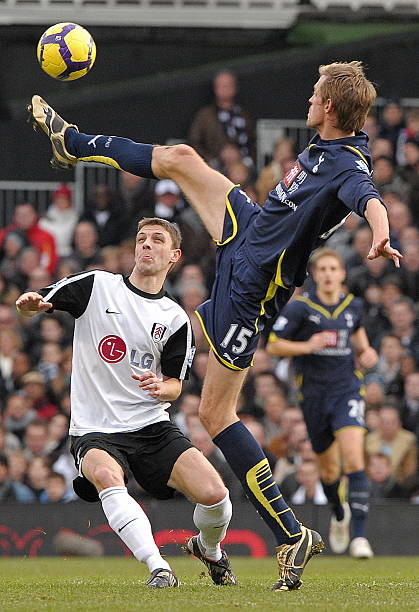 确保足球教 确保足球教