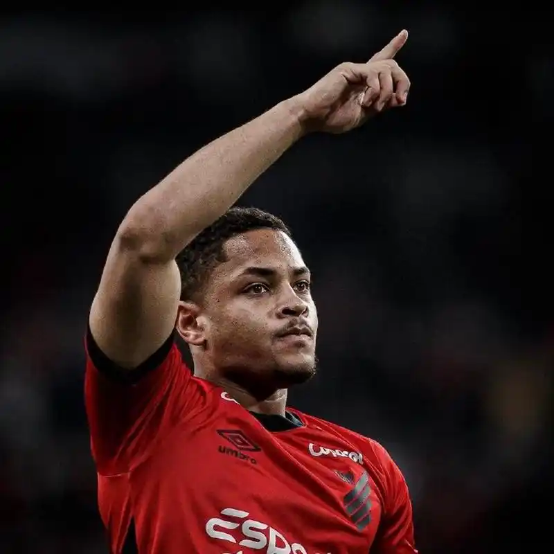 吸引了不少 吸引了不少