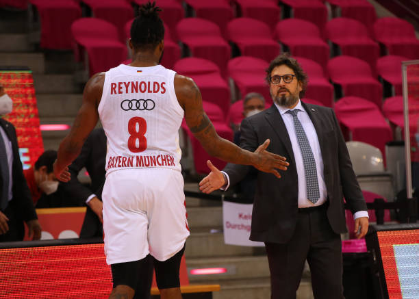 养令人钦佩 养令人钦佩