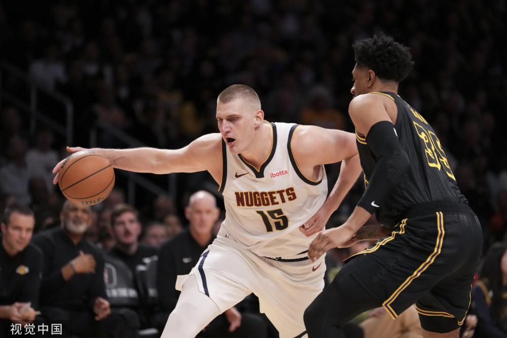 尔夫的关系 尔夫的关系